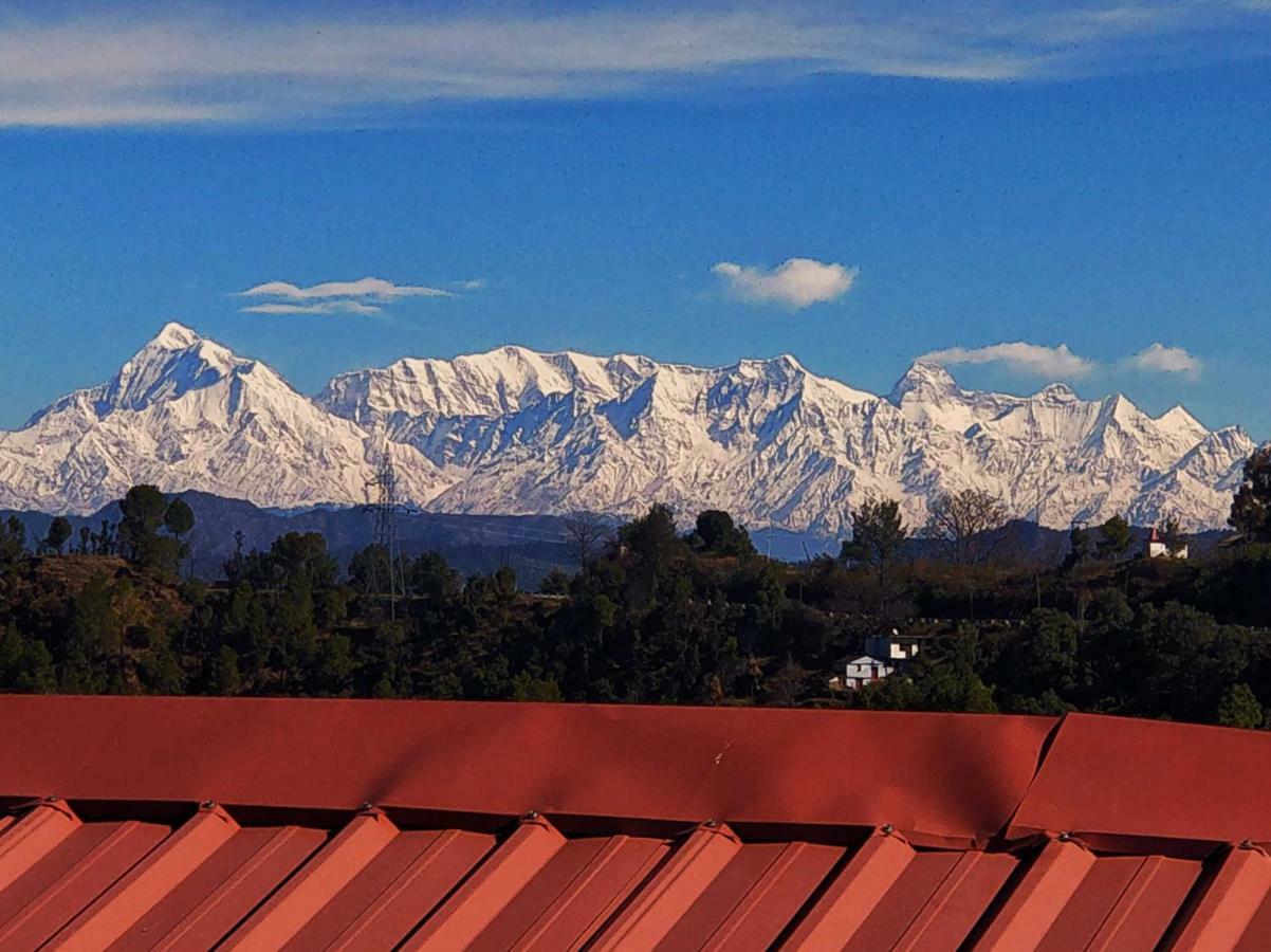 Meraki - Entire 3Bhk Villa With Himalayan Views 라닉헷 외부 사진